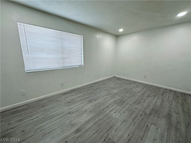 4225 Stewart Avenue 4, Las Vegas, NV 89110