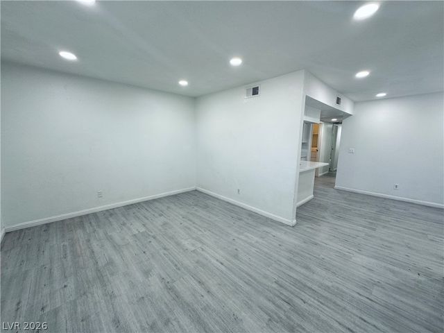 4225 Stewart Avenue 4, Las Vegas, NV 89110