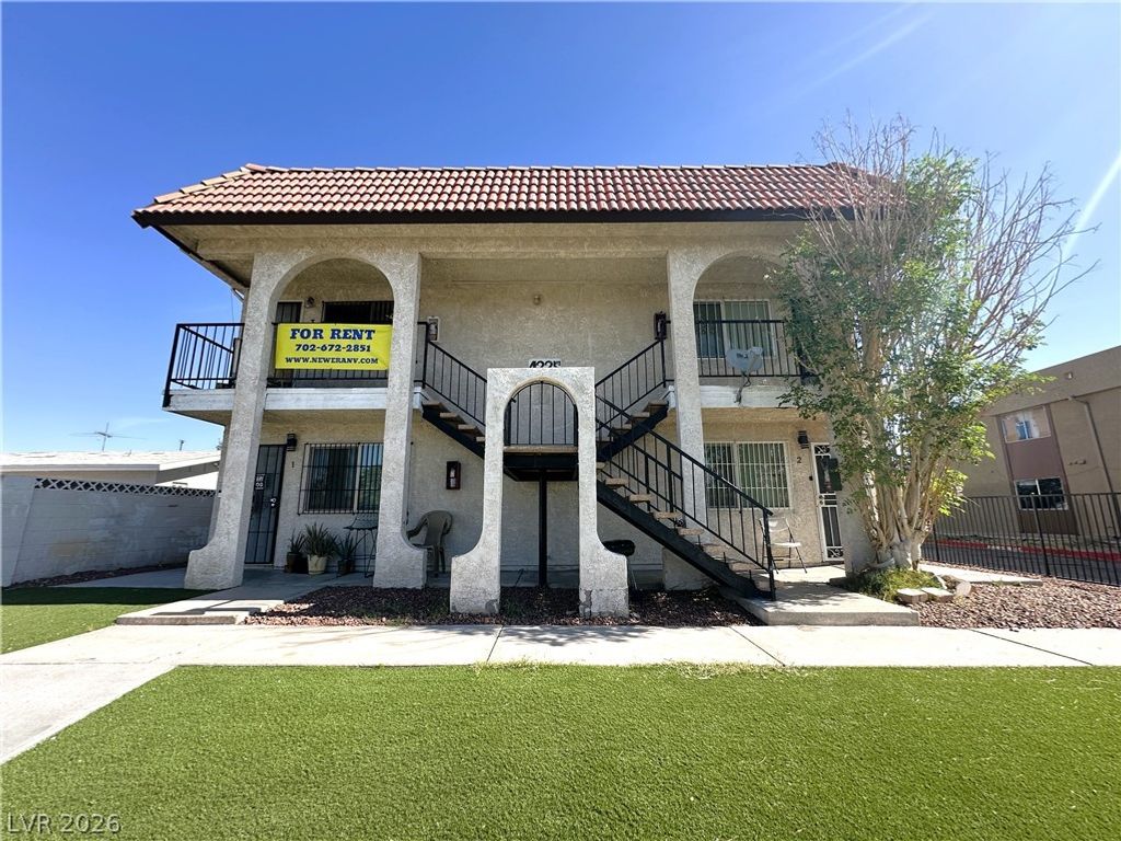 4225 Stewart Avenue 4, Las Vegas, NV 89110
