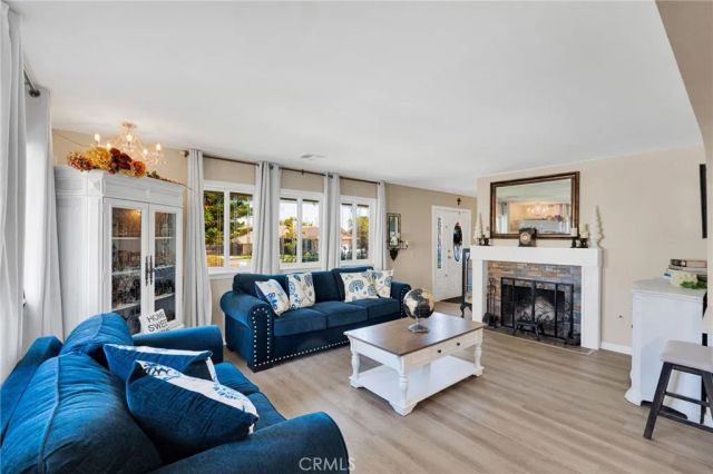 246 E Mission, Corona, CA 92879