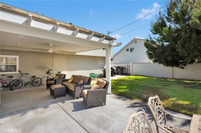 246 E Mission, Corona, CA 92879