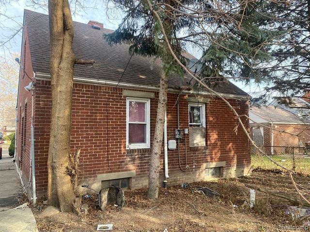 16062 Carlisle Street, Detroit, MI 48205