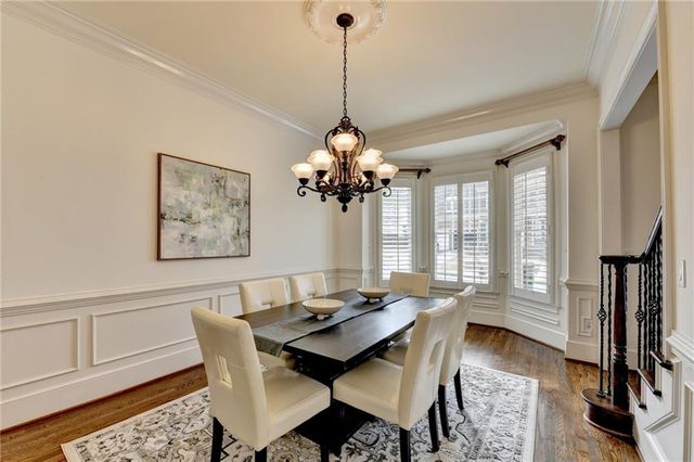 7520 Ledgewood Way, Suwanee, GA 30024