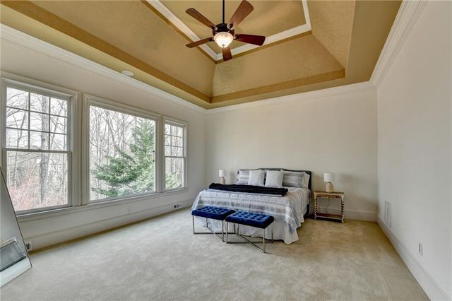 7520 Ledgewood Way, Suwanee, GA 30024