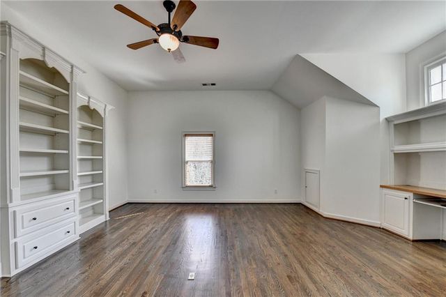 7520 Ledgewood Way, Suwanee, GA 30024