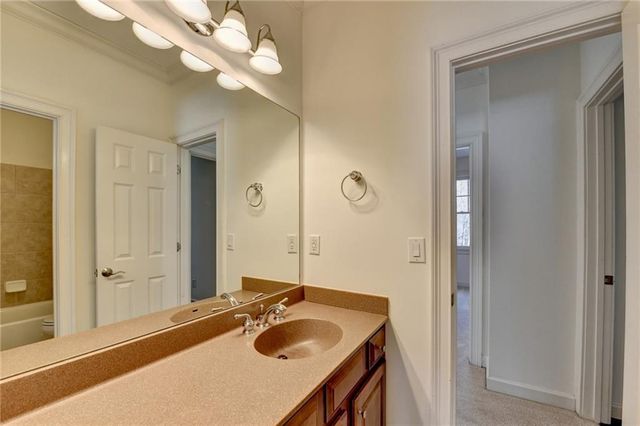 7520 Ledgewood Way, Suwanee, GA 30024