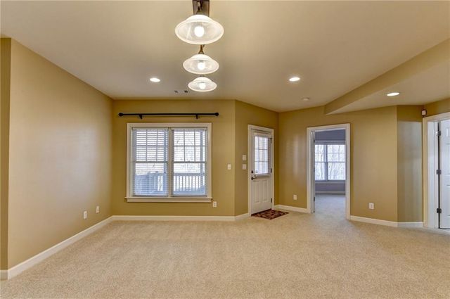 7520 Ledgewood Way, Suwanee, GA 30024