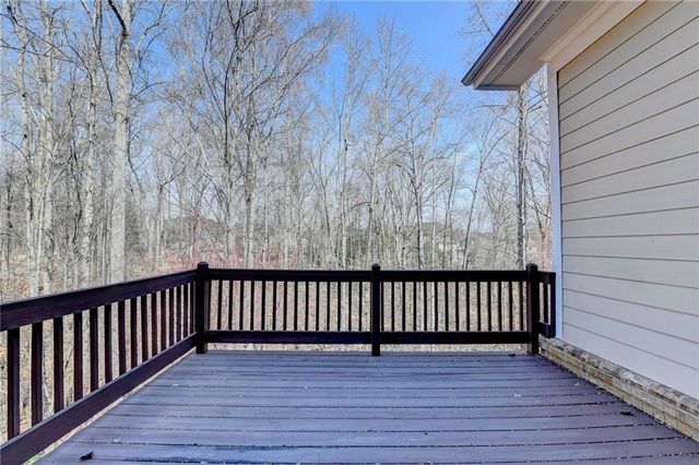 7520 Ledgewood Way, Suwanee, GA 30024