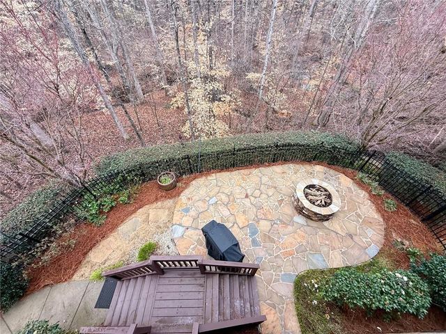 7520 Ledgewood Way, Suwanee, GA 30024