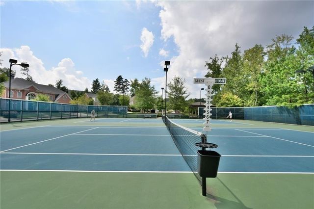 7520 Ledgewood Way, Suwanee, GA 30024