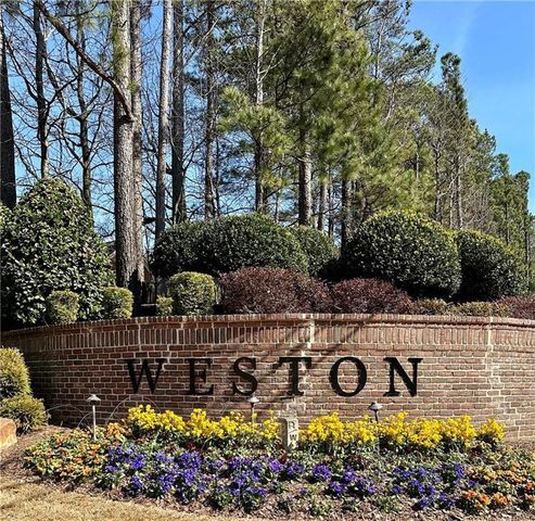 7520 Ledgewood Way, Suwanee, GA 30024