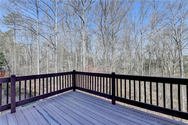 7520 Ledgewood Way, Suwanee, GA 30024