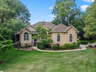 1 Fox Ridge Way, Taylors, SC 29687