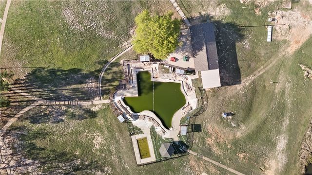 22 Golfview Drive, Hilltop Lakes, TX 77871