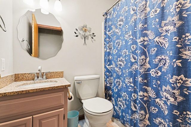 5779 Knoll Court, Saginaw Twp, MI 48603