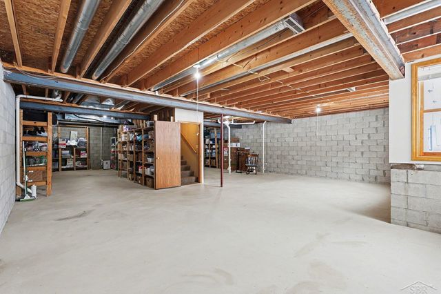 5779 Knoll Court, Saginaw Twp, MI 48603