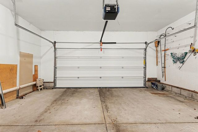 5779 Knoll Court, Saginaw Twp, MI 48603