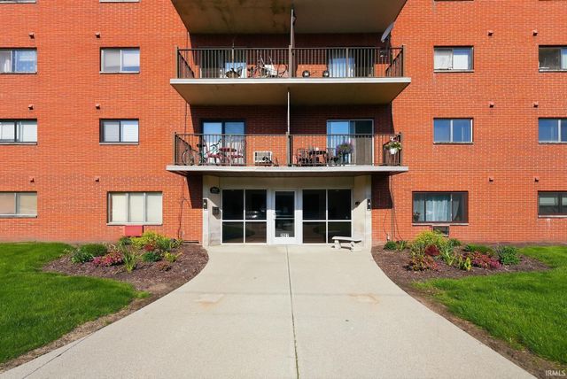 2927 Westbrook Dr Apt B203, Fort Wayne, IN 46805