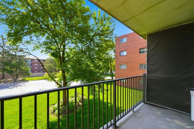 2927 Westbrook Dr Apt B203, Fort Wayne, IN 46805