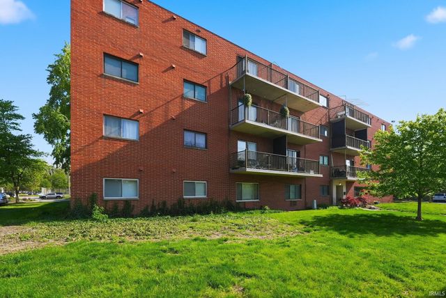 2927 Westbrook Dr Apt B203, Fort Wayne, IN 46805