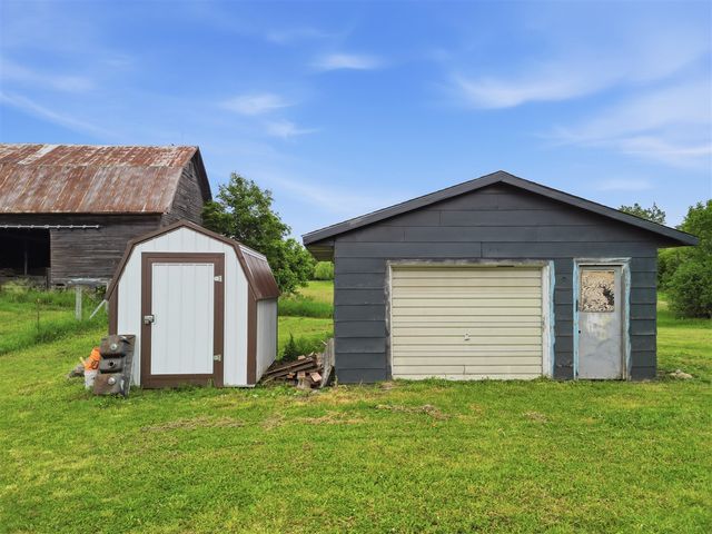 21291 150th Avenue, Big Rapids, MI 49307