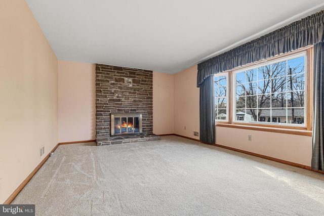 6219 GROVELAND RD, Linthicum Heights, MD 21090