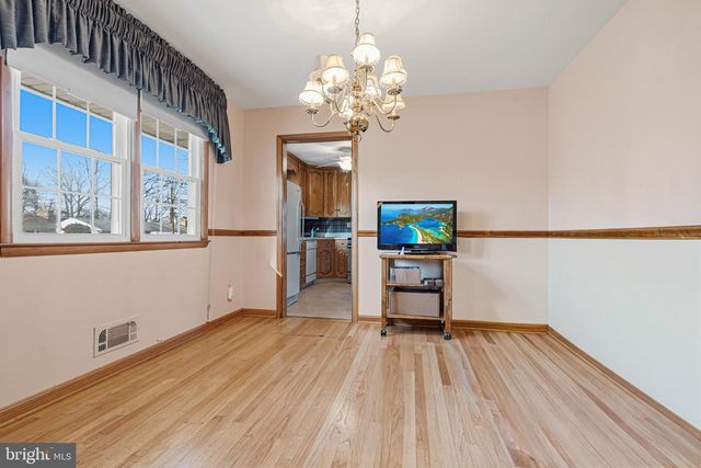 6219 GROVELAND RD, Linthicum Heights, MD 21090