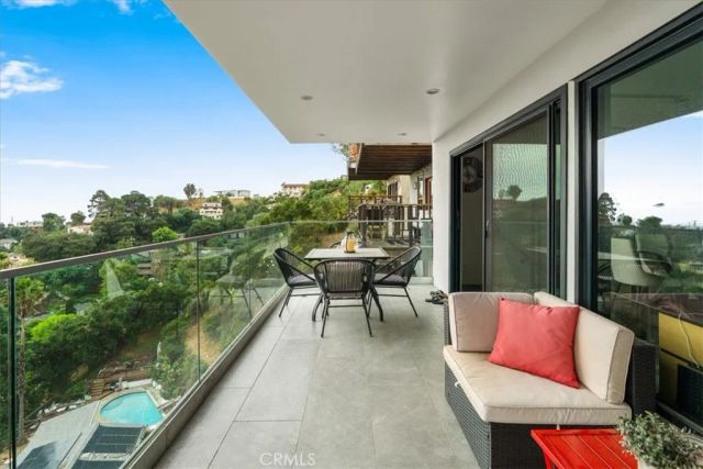 8960 Crescent, Los Angeles, CA 90046