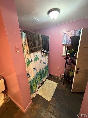 14 Coventry Avenue, Whitestown, NY 13495