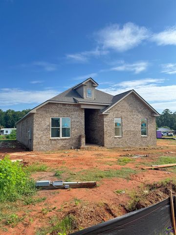 104 Hunt's Landing Drive, Kathleen, GA 31047