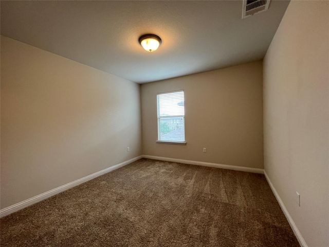 1325 Meadowsouth LN, Austin, TX 78748