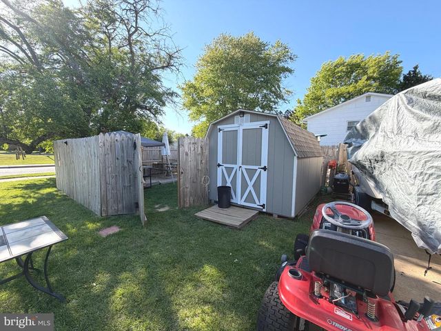 26 ALWYN RD, Newark, DE 19713