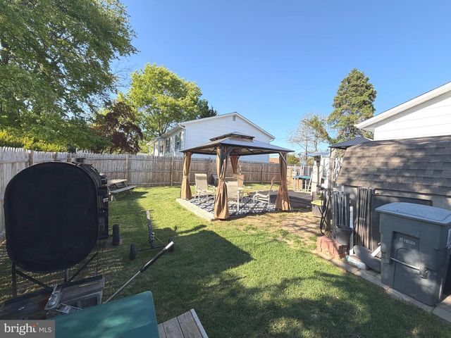 26 ALWYN RD, Newark, DE 19713