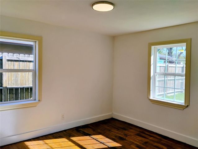 5810 Southseas Street, Houston, TX 77033