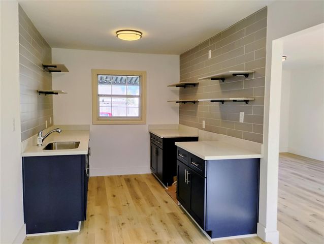 5810 Southseas Street, Houston, TX 77033