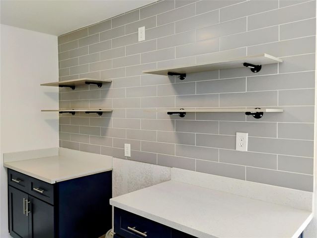 5810 Southseas Street, Houston, TX 77033