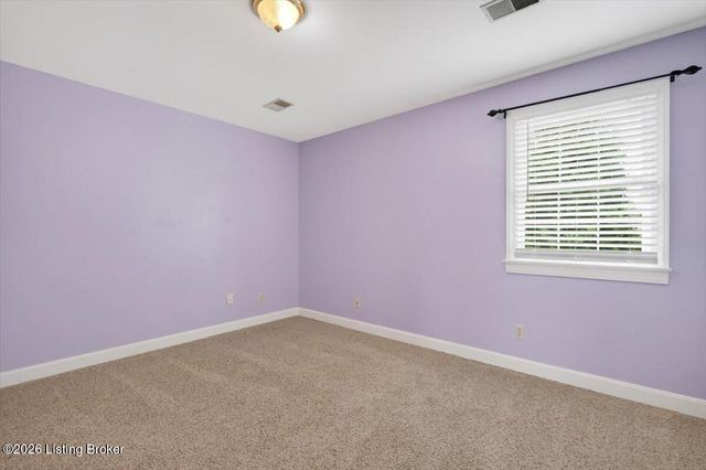 412 Lake Forest Pkwy, Louisville, KY 40245