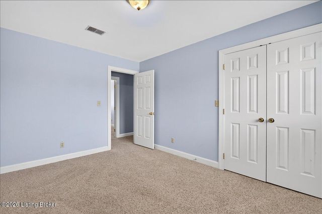 412 Lake Forest Pkwy, Louisville, KY 40245
