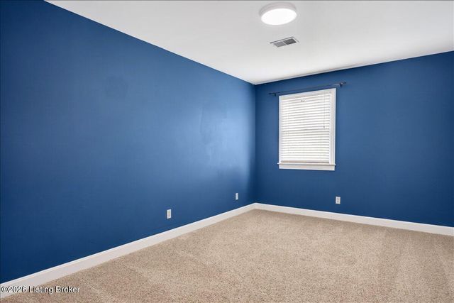 412 Lake Forest Pkwy, Louisville, KY 40245