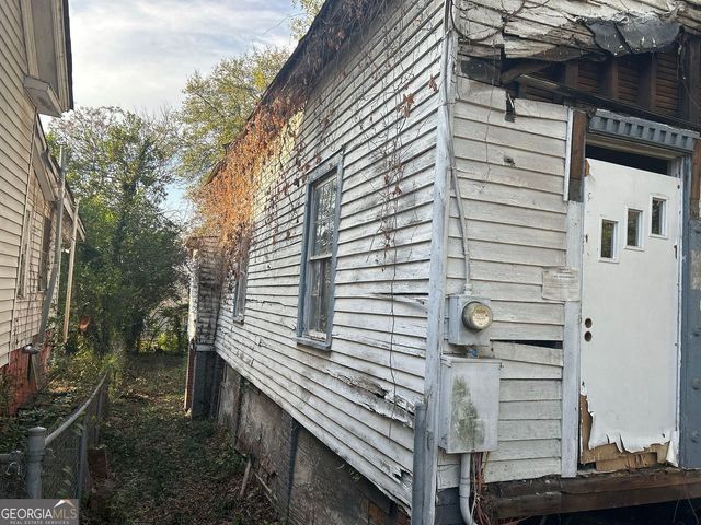 325 Madison Street, Macon, GA 31201