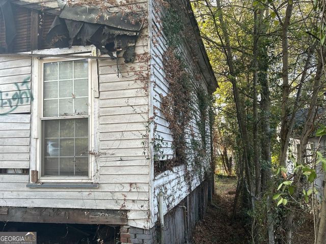 325 Madison Street, Macon, GA 31201