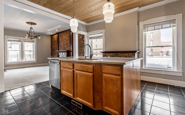 108 E 9th Street, Indianapolis, IN 46204