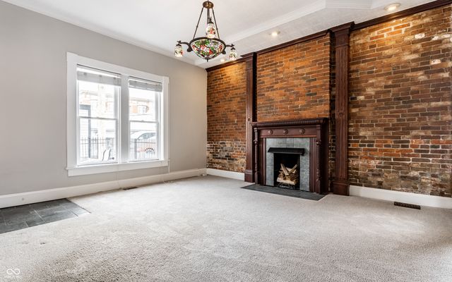 108 E 9th Street, Indianapolis, IN 46204