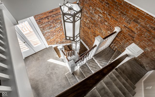 108 E 9th Street, Indianapolis, IN 46204