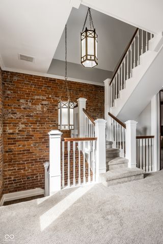 108 E 9th Street, Indianapolis, IN 46204