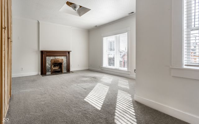 108 E 9th Street, Indianapolis, IN 46204