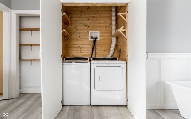 108 E 9th Street, Indianapolis, IN 46204