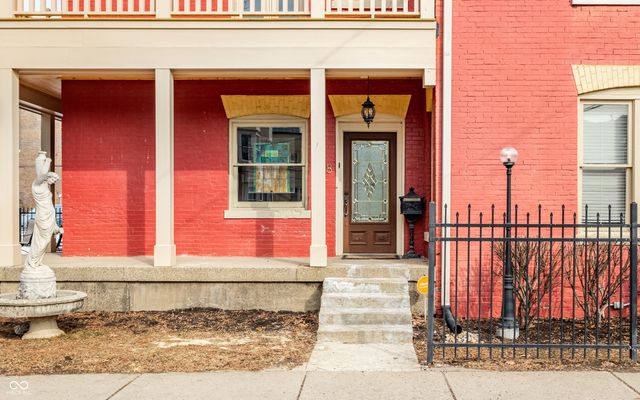 108 E 9th Street, Indianapolis, IN 46204