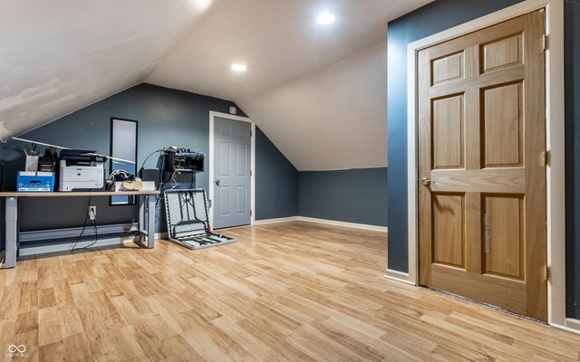 108 E 9th Street, Indianapolis, IN 46204