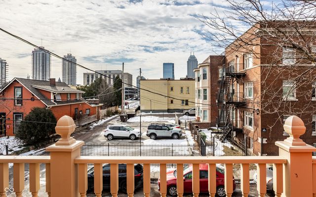 108 E 9th Street, Indianapolis, IN 46204